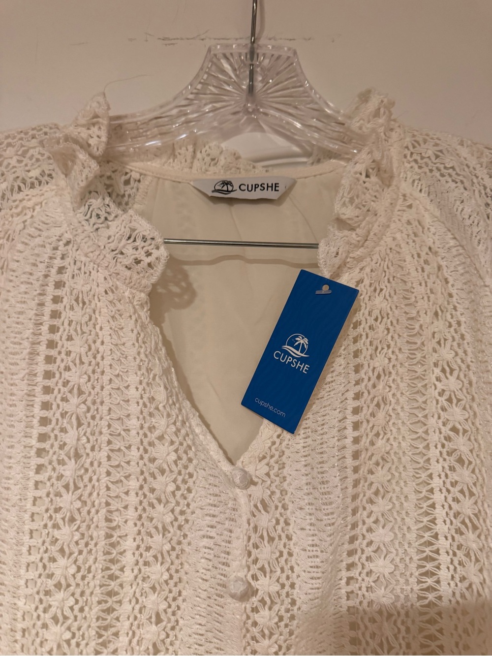 Cupshe Cream Crochet Button-Front Knit Blouse NWT - Picture 3 of 3